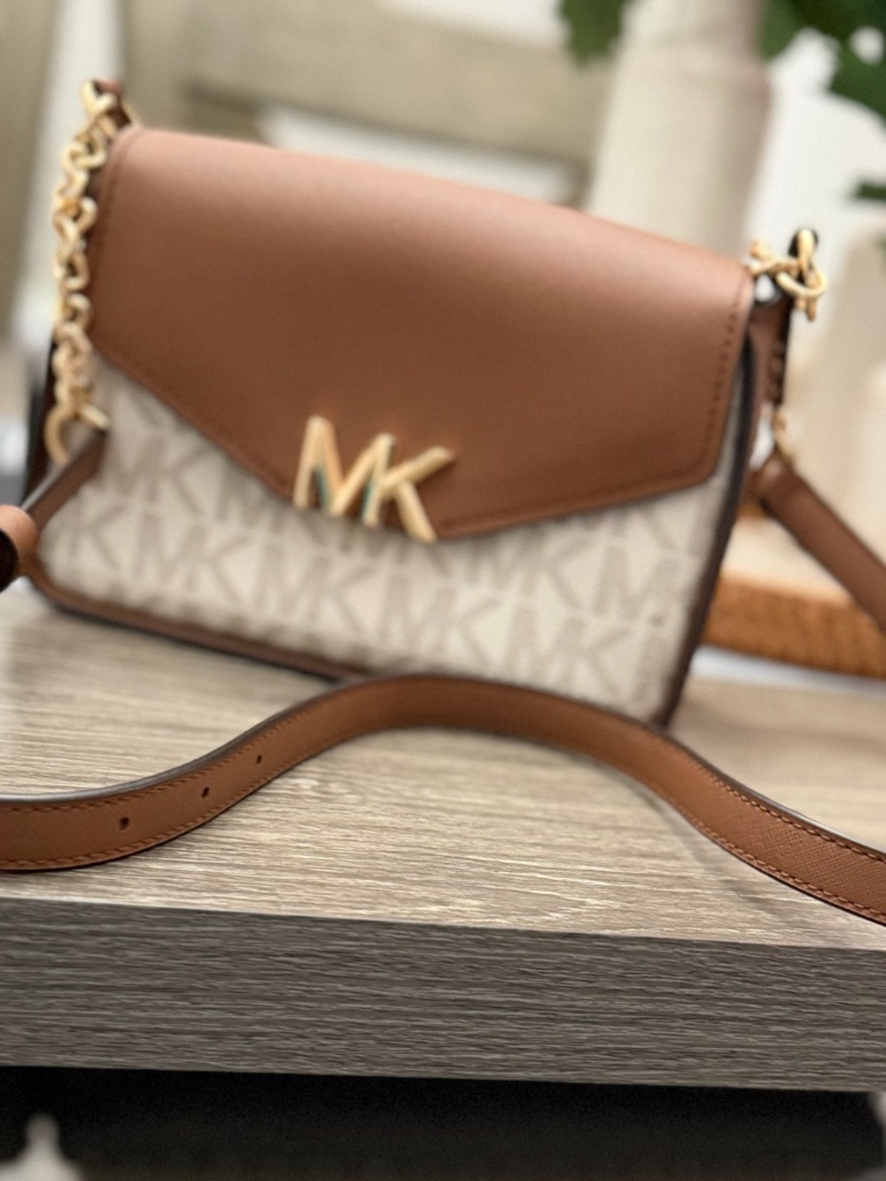 Michael Kors brown and white MK Logo Crossbody - Picture 7 of 8